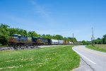 Two GE's lead a train north on the Chattanooga Sub 